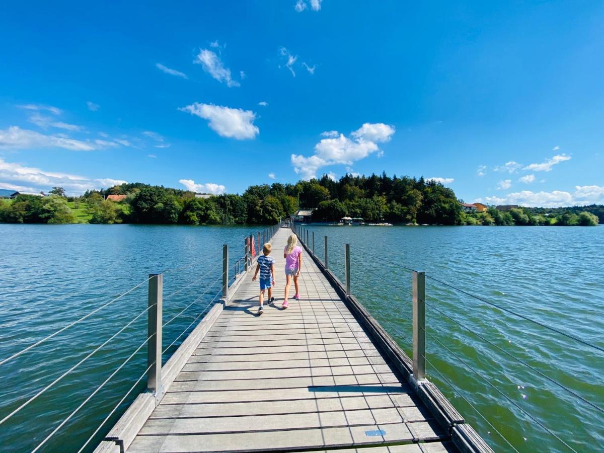 Greenvalleyglamping Sesce Pri Preboldu Bagian luar foto